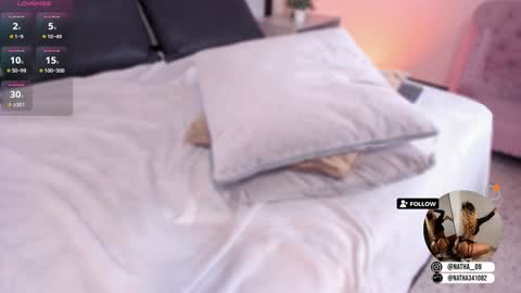 Snapshot of natasha_smith09 chatting on 01/26/25, 02:30 Natasha Smith online show from 01/26/25, 02:30