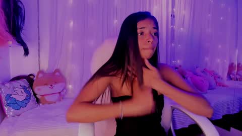 Natasha  online show from 12/25/24, 04:22