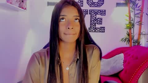 Natasha  online show from 02/17/26, 11:44