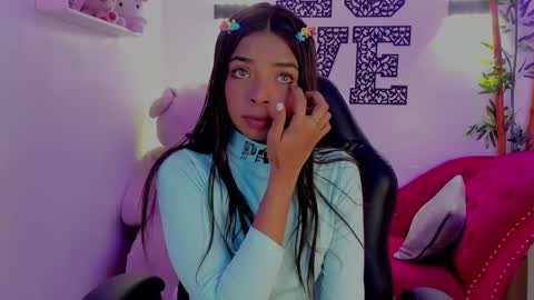 Natasha  online show from 03/15/26, 07:20