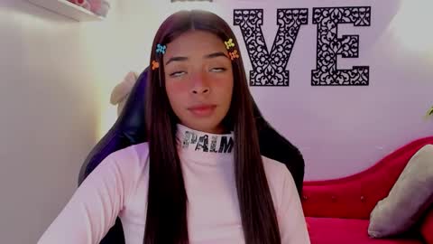 Natasha  online show from 03/19/26, 04:33