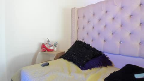 Snapshot of natashaa_clauss chatting on 05/15/26, 07:21 Natasha Claus online show from 05/15/26, 07:21