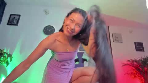 Natasha Anurak online show from 09/09/25, 02:00