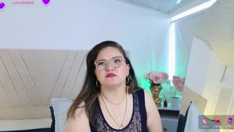 Natasha online show from 11/29/25, 11:57