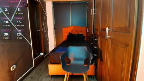 Natasha Mason online show from 01/28/25, 02:53