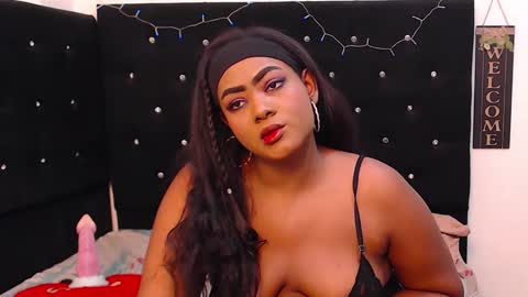 Snapshot of natashasexxy__ chatting on 01/24/25, 06:04 natashasexxy__ online show from 01/24/25, 06:04