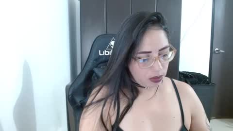 Natasha Smithe  online show from 02/18/25, 08:36