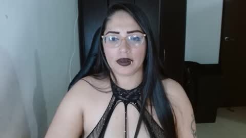 Natasha Smithe  online show from 12/04/25, 01:59