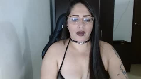 Natasha Smithe  online show from 03/25/26, 01:22