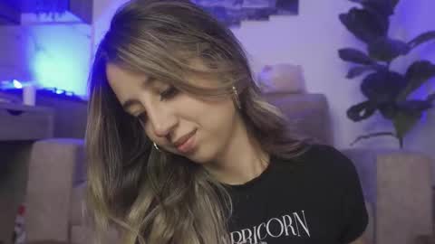 Snapshot of natasna1 chatting on 10/29/25, 03:09 Natasha Independent model online show from 10/29/25, 03:09