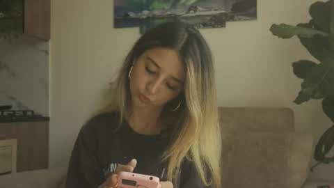 Snapshot of natasna1 chatting on 11/07/25, 07:25 Natasha Independent model online show from 11/07/25, 07:25