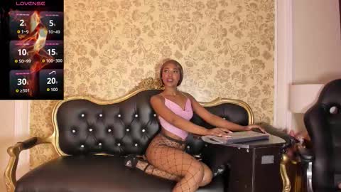 nathalia online show from 03/25/26, 04:40