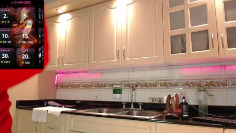 nathalia online show from 03/29/26, 04:23