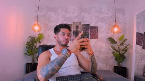 Nate Franco online show from 12/20/25, 04:08