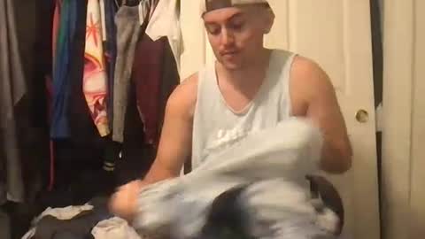 natetheexplorer online show from 10/12/25, 01:15