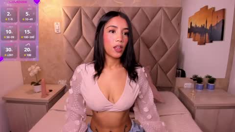 NATH QUIM online show from 12/31/24, 06:46