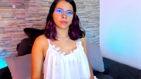 Snapshot of nath_redrex chatting on 06/27/26, 11:21 Nath online show from 06/27/26, 11:21