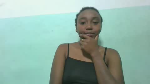 natha259706 online show from 04/27/26, 04:54