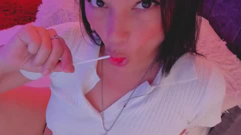 Nataly independent model dont forget to leave your like that will help me grow as a model online show from 11/12/25, 01:50