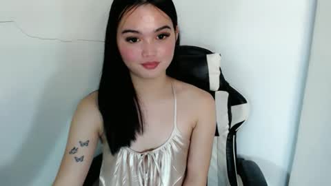Snapshot of nathalia_starxxx chatting on 09/20/25, 12:11 nathalia_starxxx online show from 09/20/25, 12:11