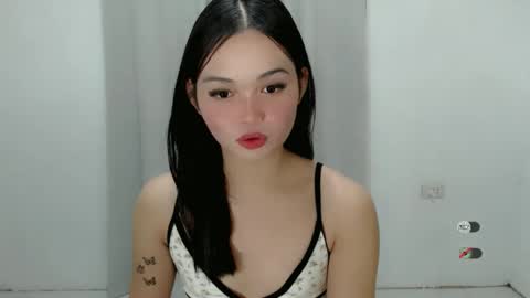 Snapshot of nathalia_starxxx chatting on 09/25/25, 07:01 nathalia_starxxx online show from 09/25/25, 07:01