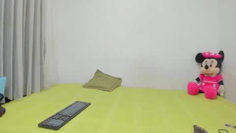 Nathalia online show from 03/25/26, 03:23