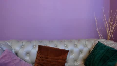 nathalie rossel online show from 11/28/25, 08:39