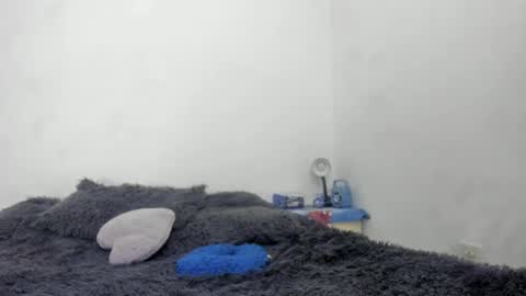 Snapshot of nathaly_love96 chatting on 09/25/25, 08:01 Nathaly online show from 09/25/25, 08:01