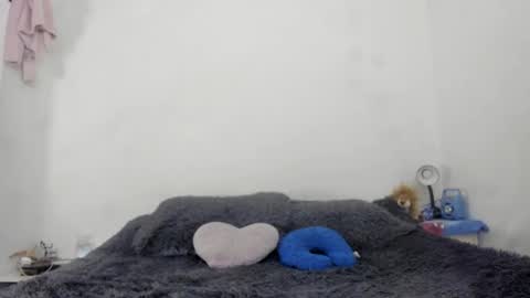 Snapshot of nathaly_love96 chatting on 09/26/25, 06:45 Nathaly online show from 09/26/25, 06:45