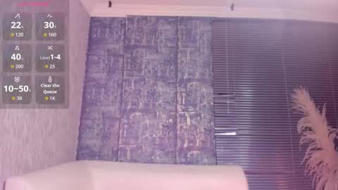        online show from 11/05/25, 08:42