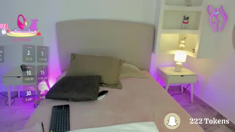 NATHALY  online show from 09/16/25, 10:38