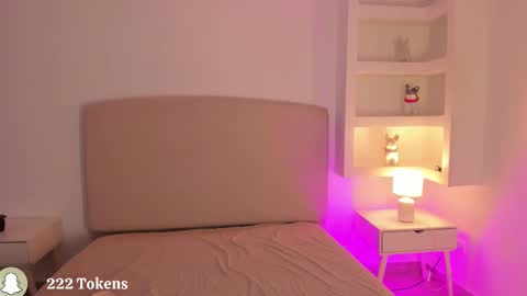 NATHALY  online show from 01/05/26, 05:27