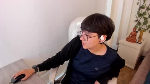 nathalyy_ds online show from 11/23/25, 07:35