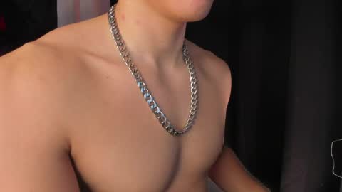 Snapshot of nathan_blake_ chatting on 05/19/26, 02:01 Nathan online show from 05/19/26, 02:01