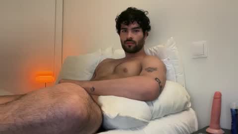 Snapshot of nathan_gael chatting on 05/31/26, 02:13 Nathaniel online show from 05/31/26, 02:13