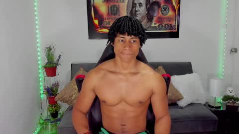 Snapshot of nathan_sexy247 chatting on 01/23/25, 01:45 Nathan online show from 01/23/25, 01:45