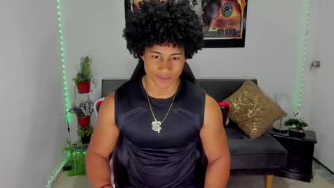 Snapshot of nathan_sexy247 chatting on 02/20/25, 11:20 Nathan online show from 02/20/25, 11:20