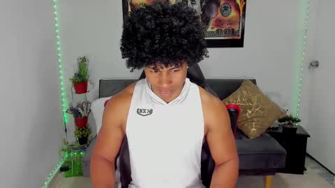 Snapshot of nathan_sexy247 chatting on 02/27/25, 10:59 Nathan online show from 02/27/25, 10:59