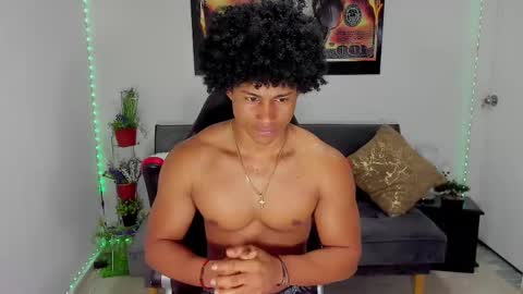 Snapshot of nathan_sexy247 chatting on 02/28/25, 11:03 Nathan online show from 02/28/25, 11:03