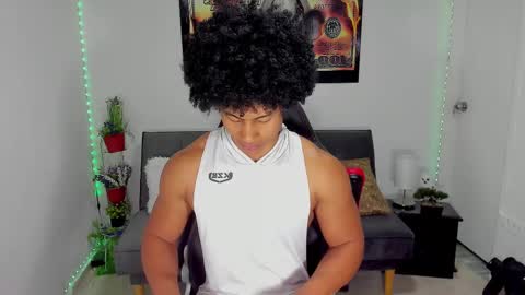 Snapshot of nathan_sexy247 chatting on 03/11/25, 11:01 Nathan online show from 03/11/25, 11:01