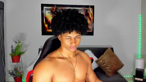 Snapshot of nathan_sexy247 chatting on 10/14/25, 11:11 Nathan online show from 10/14/25, 11:11