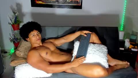 Snapshot of nathan_sexy247 chatting on 10/24/25, 11:06 Nathan online show from 10/24/25, 11:06