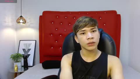 Snapshot of nathanclay chatting on 06/23/26, 03:37 nathanclay online show from 06/23/26, 03:37