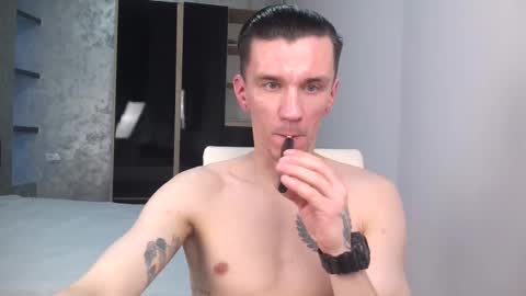 nathann92 online show from 01/31/25, 10:21