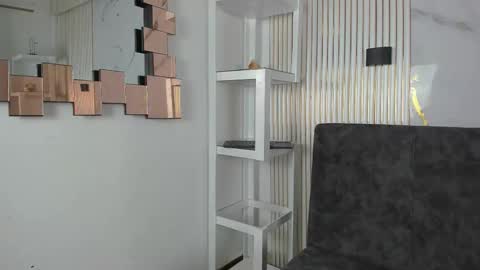 nathasha_ggh online show from 12/05/25, 07:17