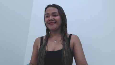 Snapshot of nathy_02 chatting on 10/23/25, 07:18 nathy online show from 10/23/25, 07:18