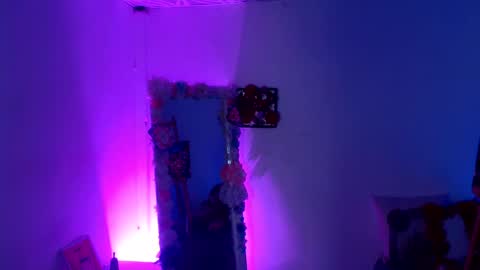 Snapshot of nathy_rock chatting on 06/05/26, 09:09 Nathalia online show from 06/05/26, 09:09