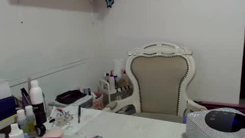 Snapshot of nathy_rock chatting on 07/16/26, 09:10 Nathalia online show from 07/16/26, 09:10