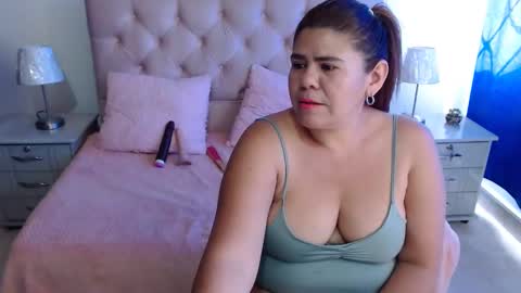 nathy_voyeur online show from 01/18/25, 07:04