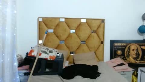 nathy_voyeur online show from 04/02/26, 03:37